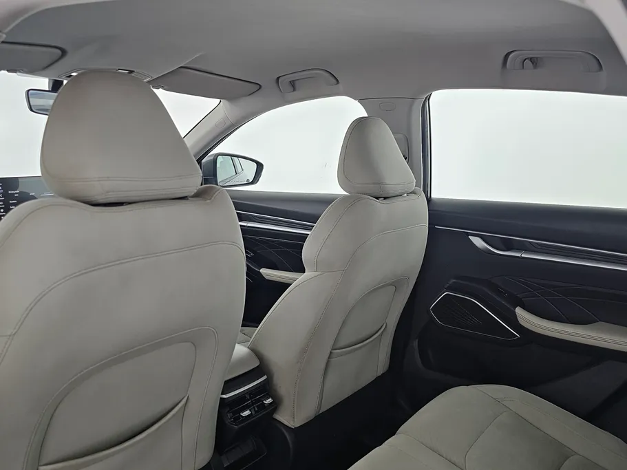 2023 Geely Emgrand GS 