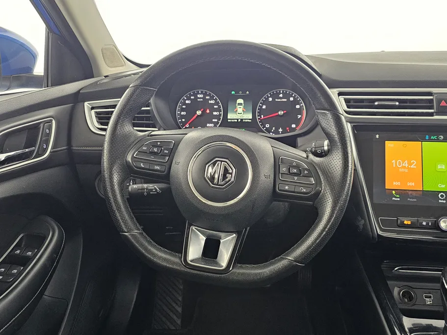 2022 MG 5 LUX 