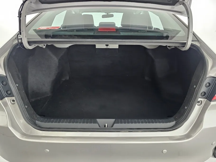 2023 Toyota Yaris  Y 