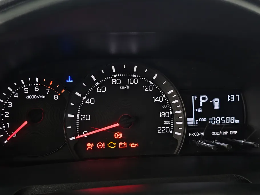 2023 Toyota Yaris  Y 