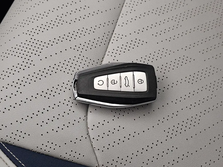 2023 Geely Emgrand GF 