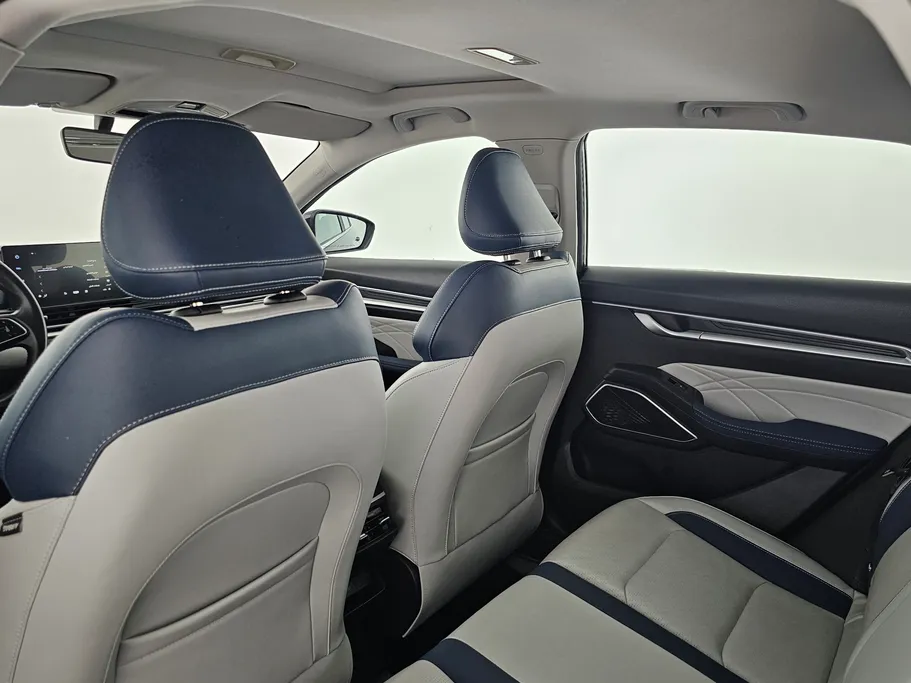 2023 Geely Emgrand GF 