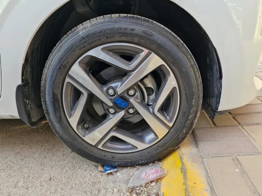 2024 Hyundai Grand i10 Smart 