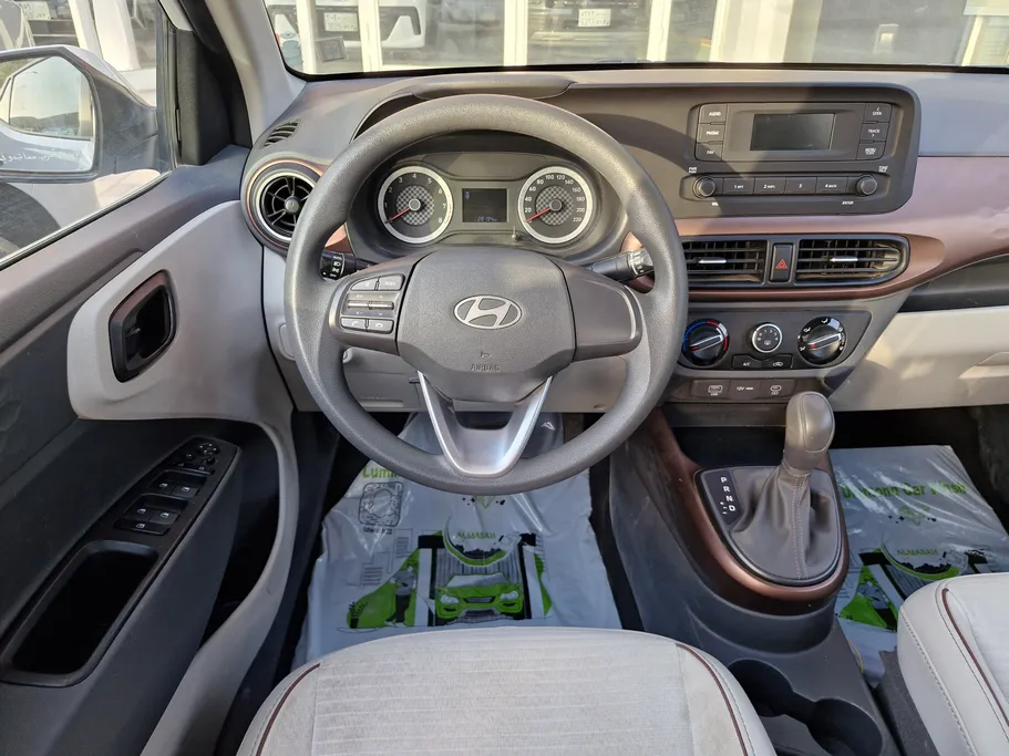 2024 Hyundai Grand i10 Smart 
