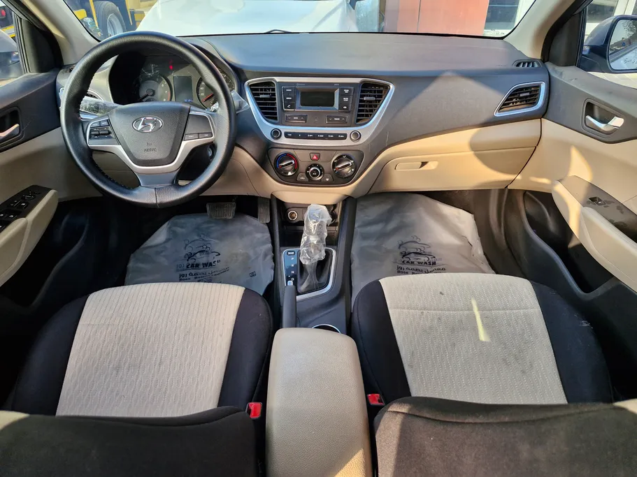 2023 Hyundai Accent Smart 
