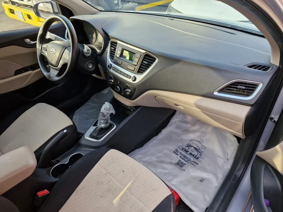 2023 Hyundai Accent Smart 