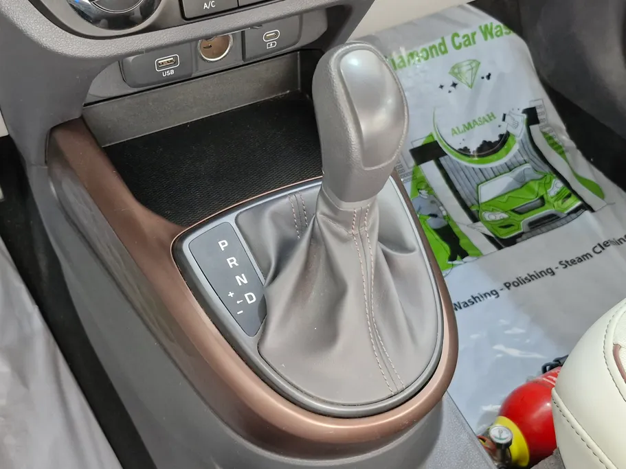 2024 Hyundai Grand i10 Smart 