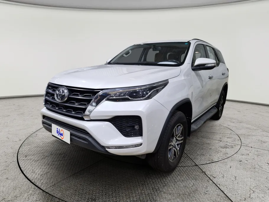 2023 Toyota Fortuner VX 