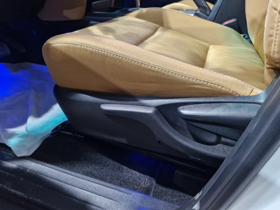2023 Toyota Fortuner VX 