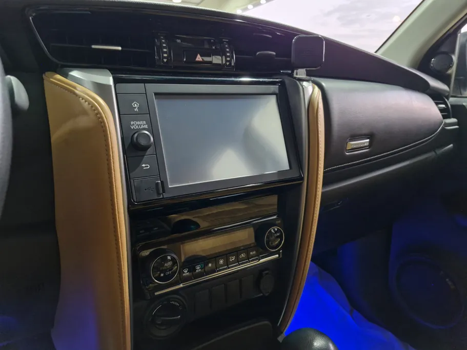 2023 Toyota Fortuner VX 