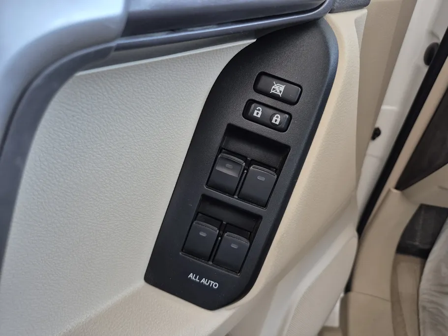 2023 Toyota Prado TXL 
