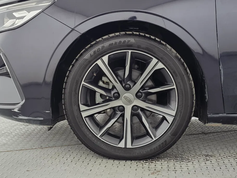 2023 Geely Emgrand GF 