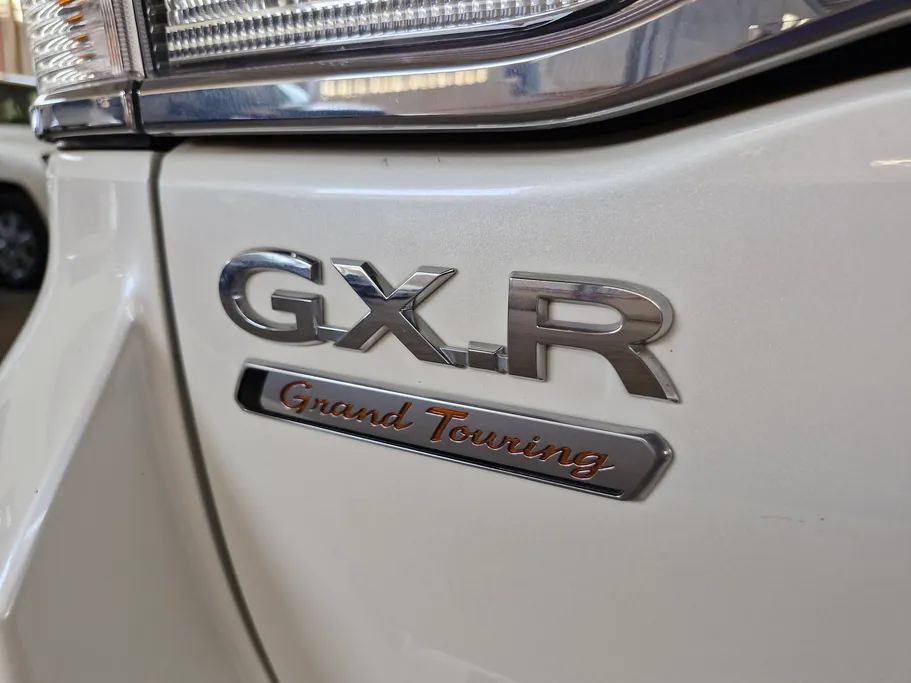 تويوتا لاندكروزر Grand Touring 2021 