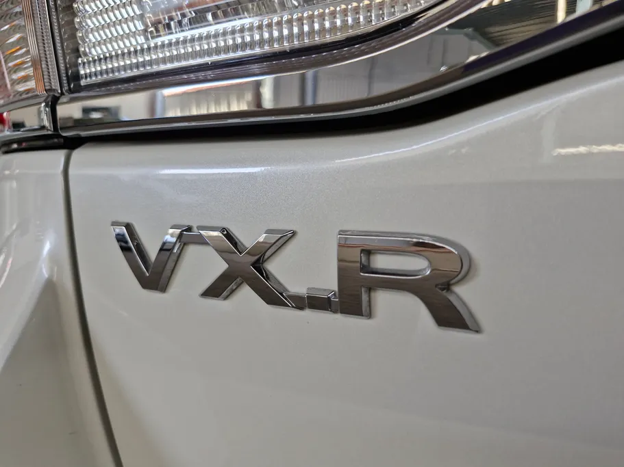 تويوتا لاندكروزر VXR 2018 