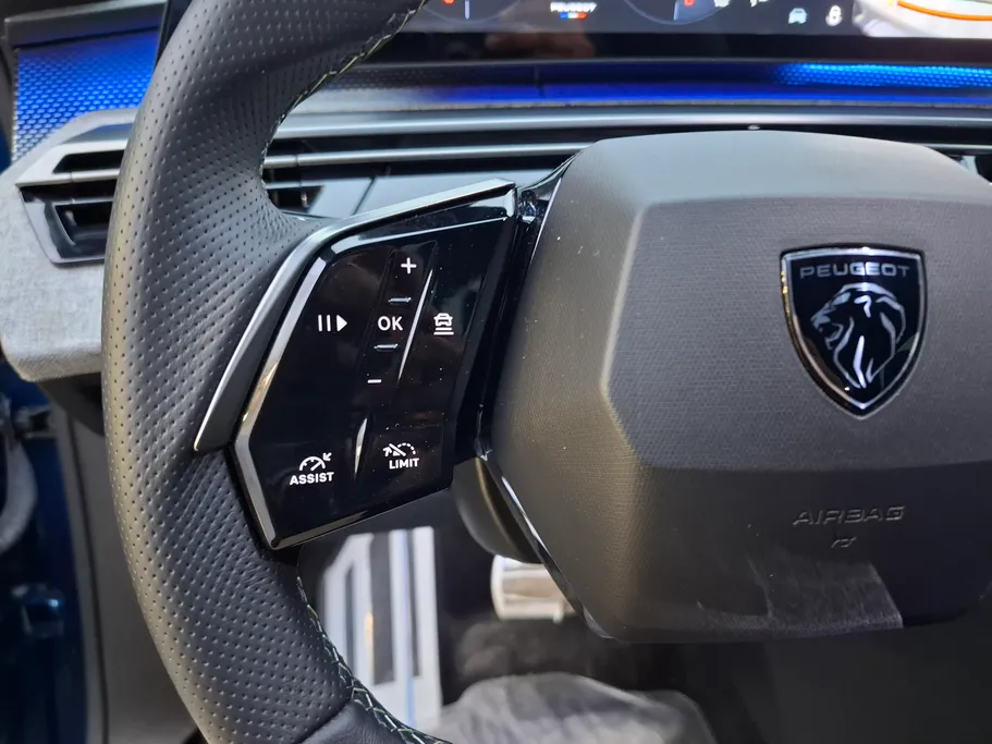 2025 Peugeot 3008 GT Line 