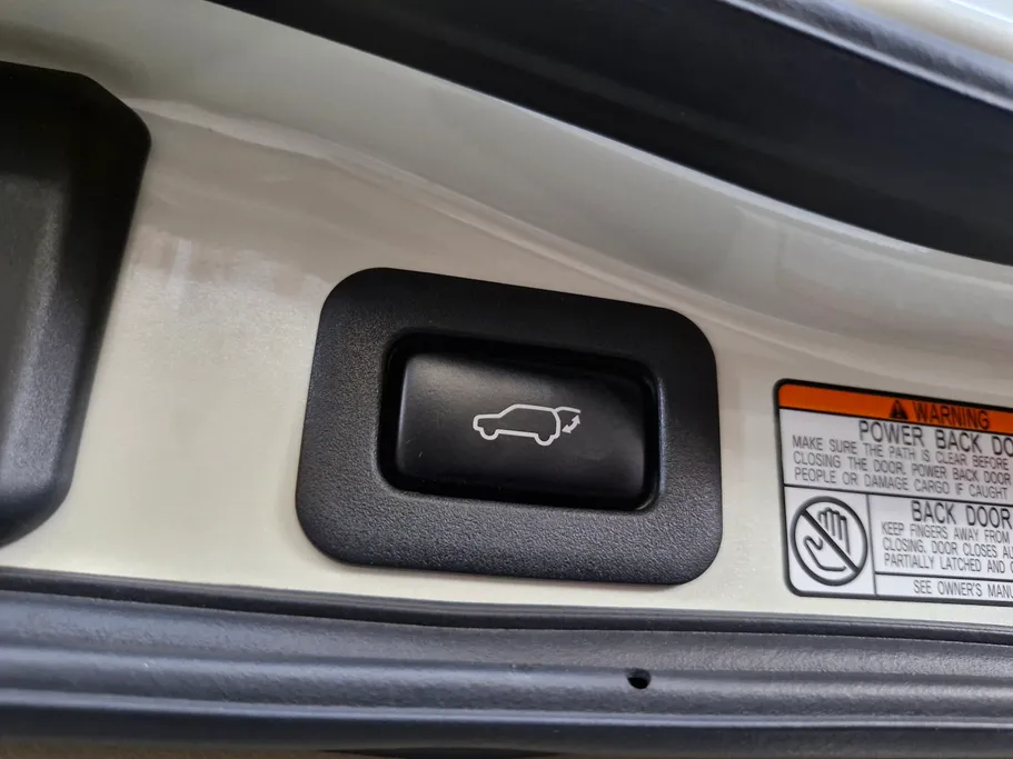 2021 Toyota Land Cruiser Grand Touring 