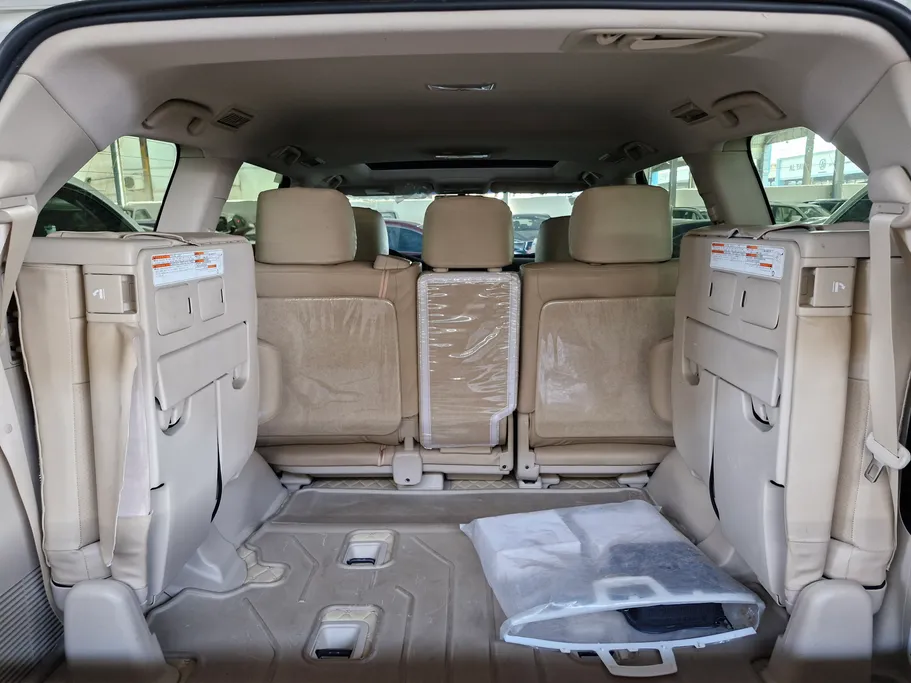 2021 Toyota Land Cruiser Grand Touring 