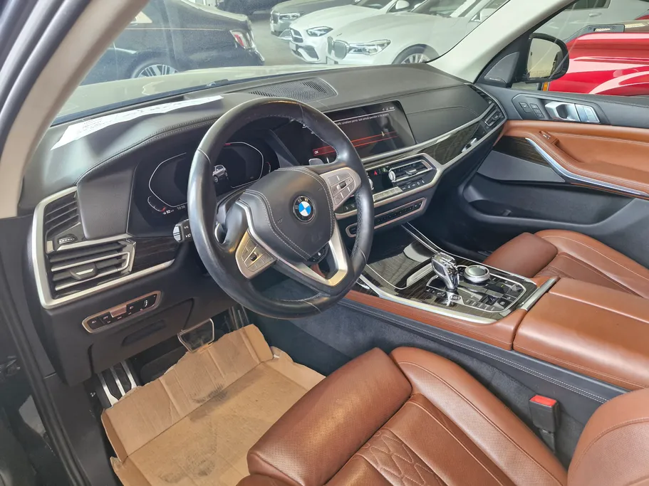 2019 BMW X Series 7 xDrive 40i	 