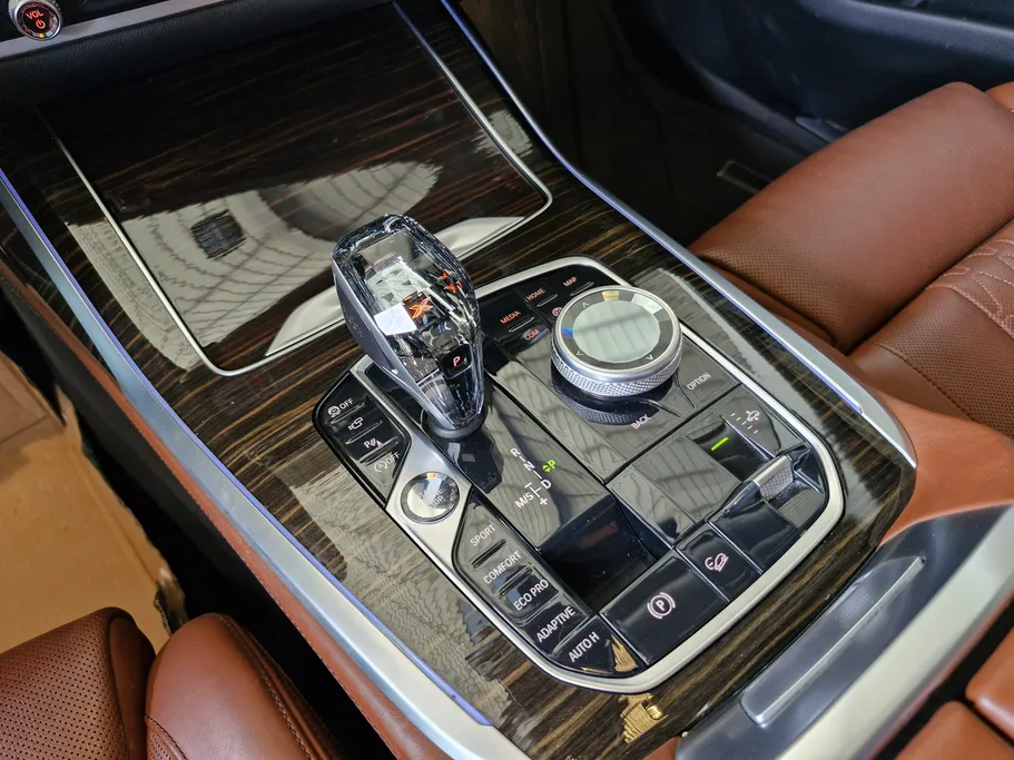 2019 BMW X Series 7 xDrive 40i	 