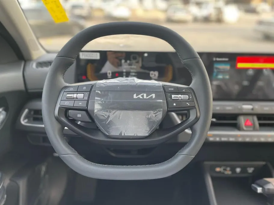 2026 Kia K4 GLS 