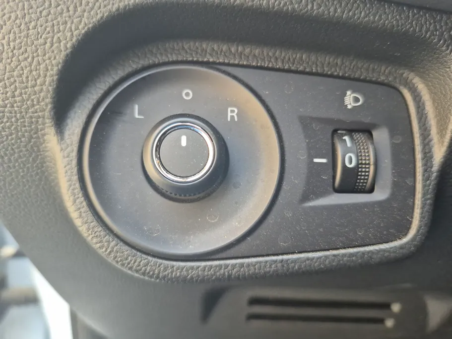 2024 MG 5 COM 