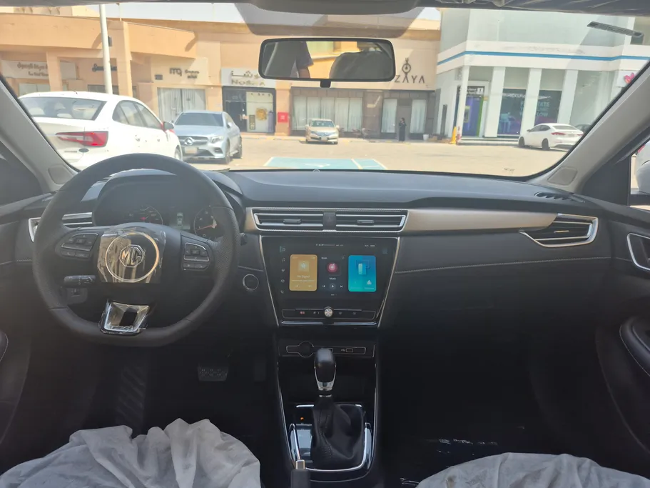 2024 MG 5 COM 
