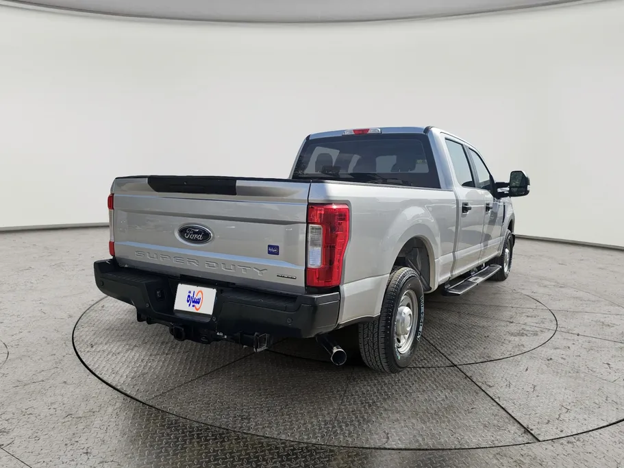2019 Ford F350 XL 