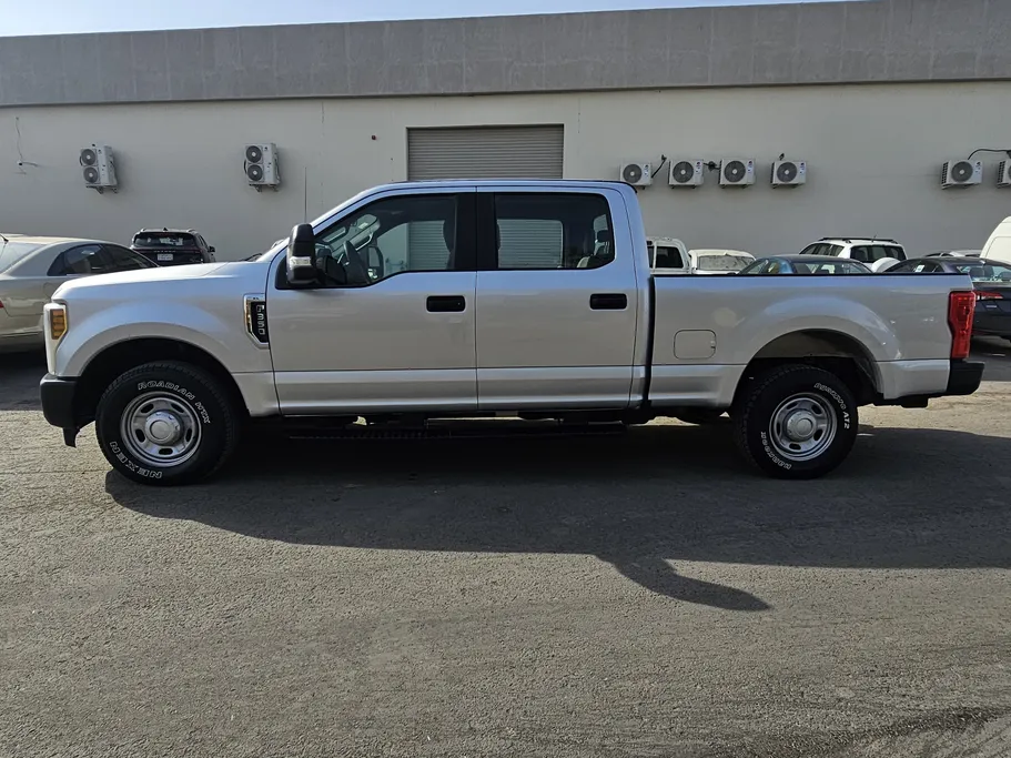 2019 Ford F350 XL 