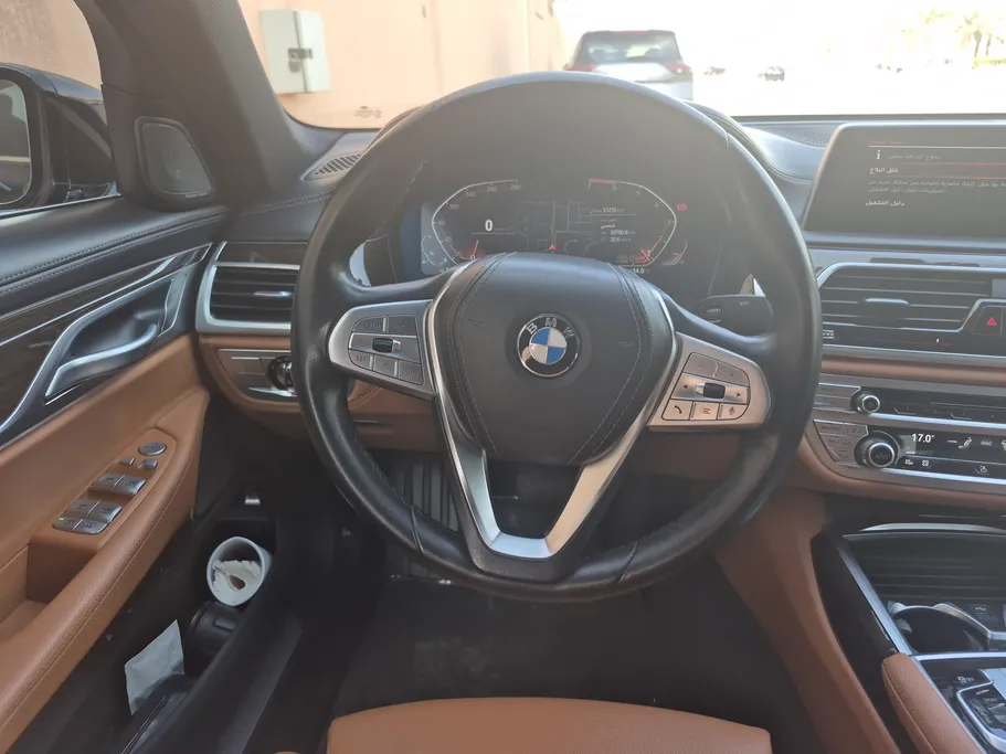 بي ام دبليو الفئة السابعة 730Li 2021 
