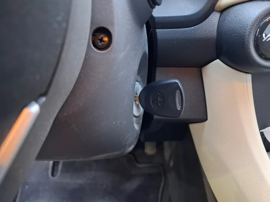 2024 Toyota Yaris  Y Plus 