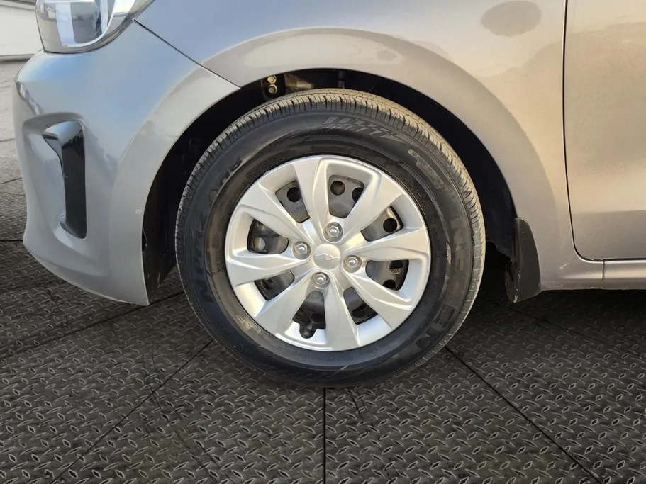2023 Kia Pegas LX 