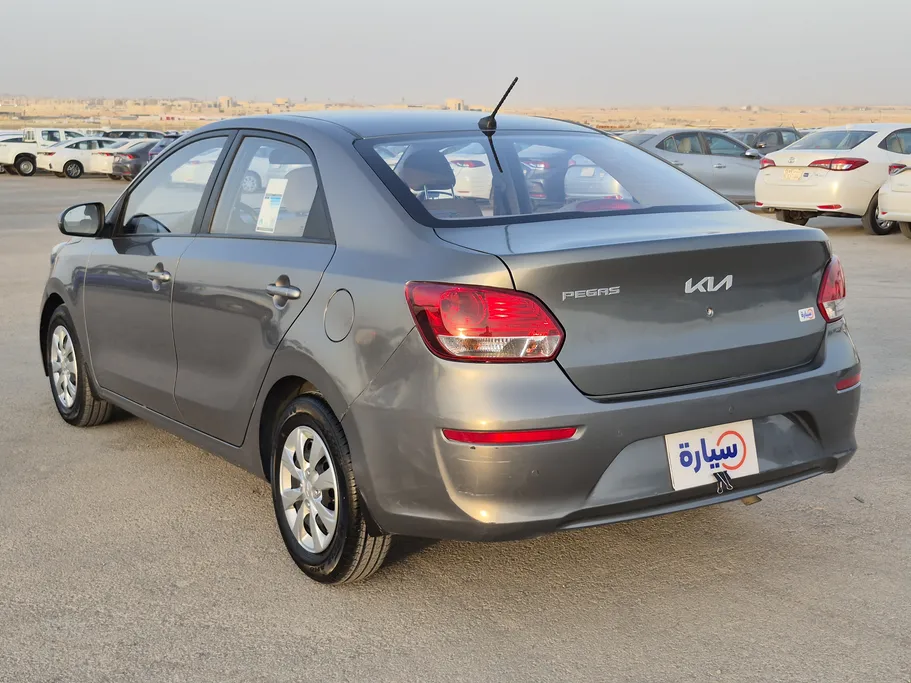 2023 Kia Pegas LX 