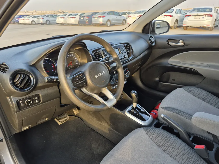 2023 Kia Pegas LX 
