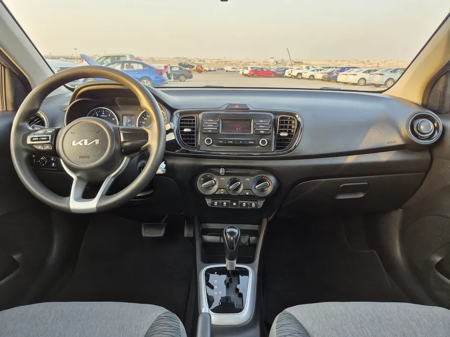 2023 Kia Pegas LX 