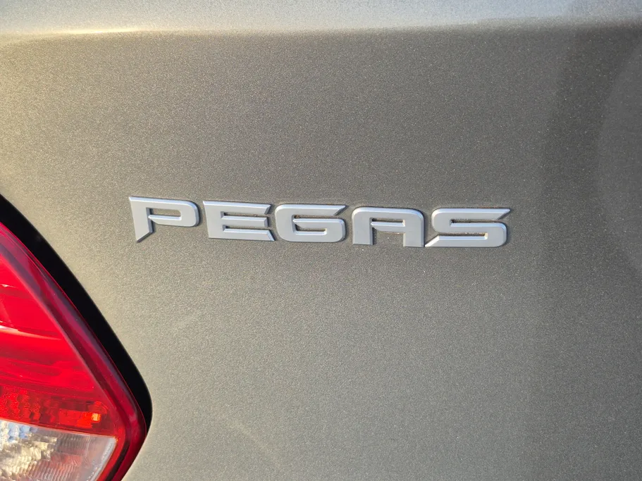 2023 Kia Pegas LX 