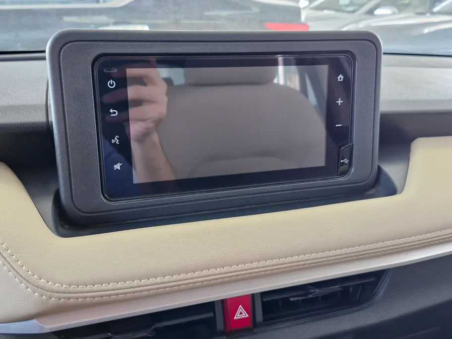 2023 Toyota Yaris  Y 