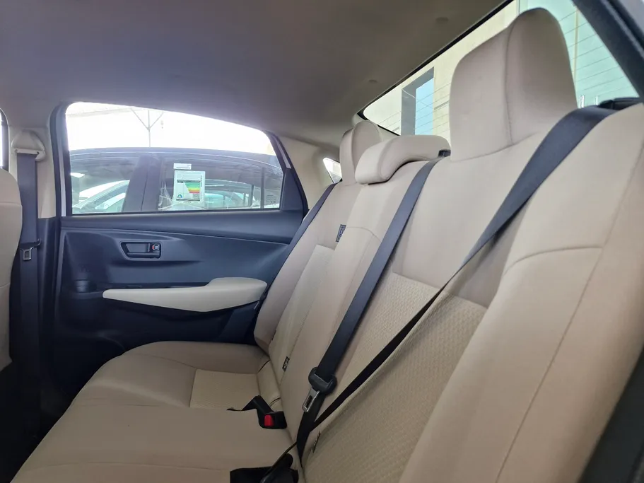 2023 Toyota Yaris  Y 