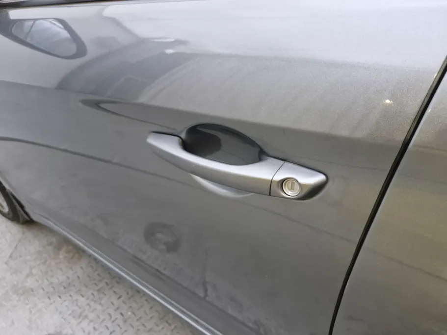 2019 Hyundai Elantra GLS 