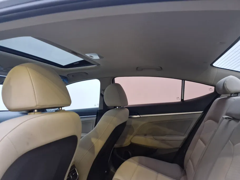 2019 Hyundai Elantra GLS 