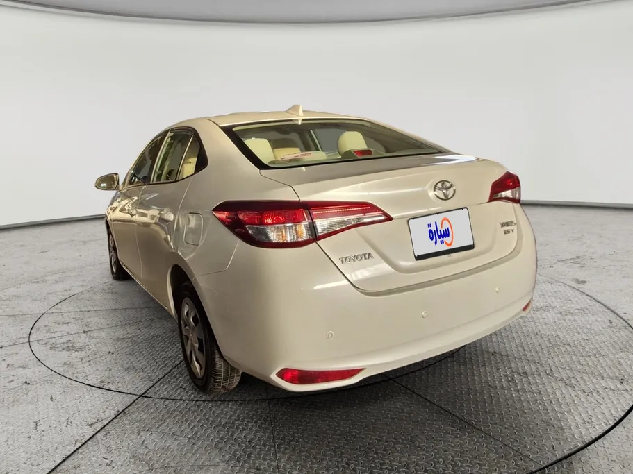 2019 Toyota Yaris  Y 