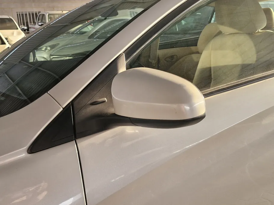 2019 Toyota Yaris  Y 