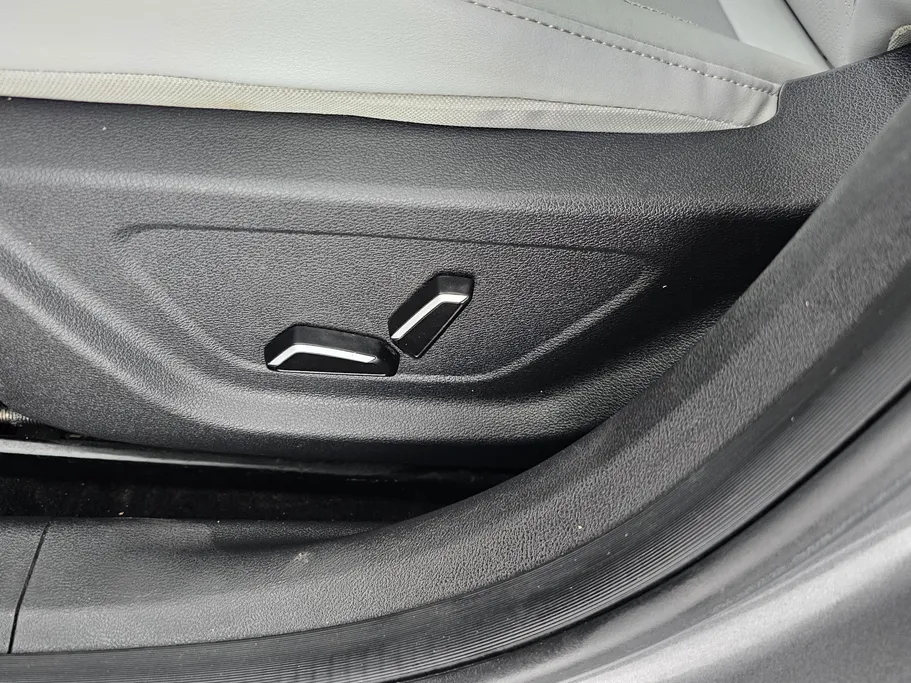 2023 Geely Emgrand GF 