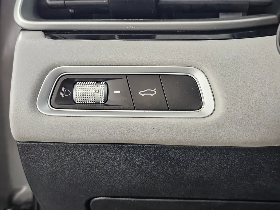 2023 Geely Emgrand GF 