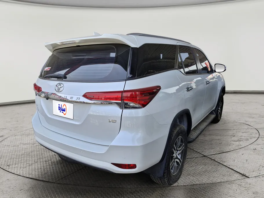 2023 Toyota Fortuner VX 