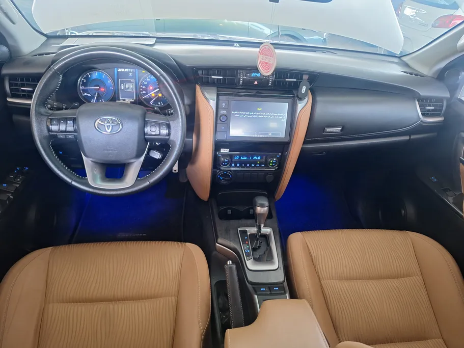 2023 Toyota Fortuner VX 
