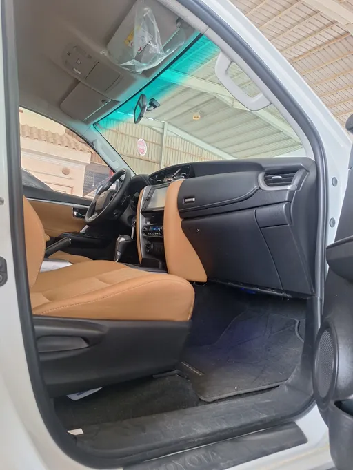 2023 Toyota Fortuner VX 