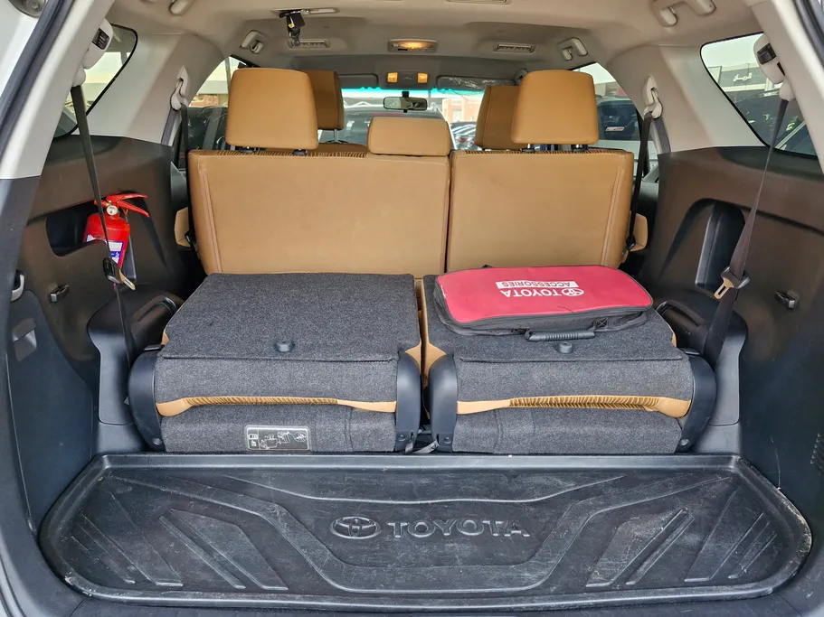 2023 Toyota Fortuner VX 