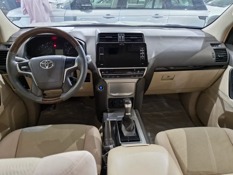 تويوتا برادو TXL1 V6 2021 