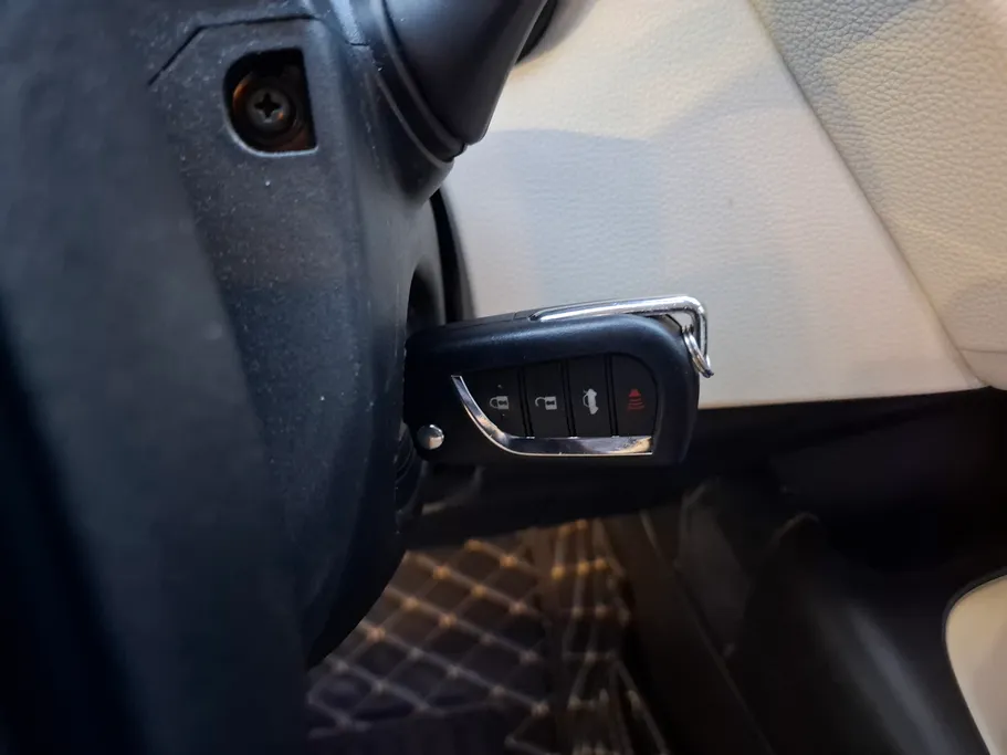 2024 Toyota Corolla XLI 
