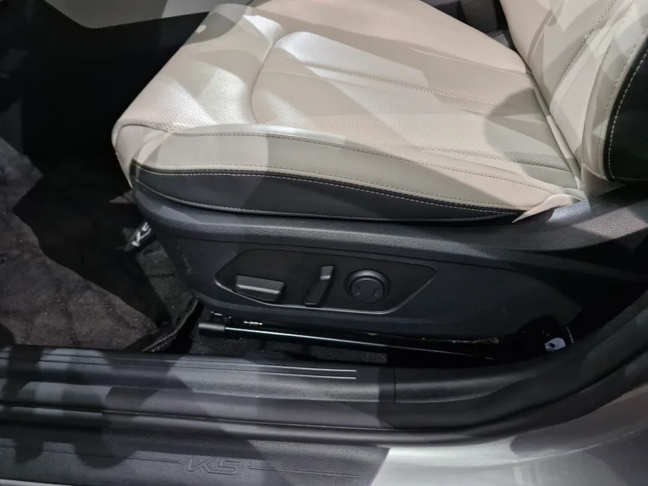 2023 Kia K5 GL MID 
